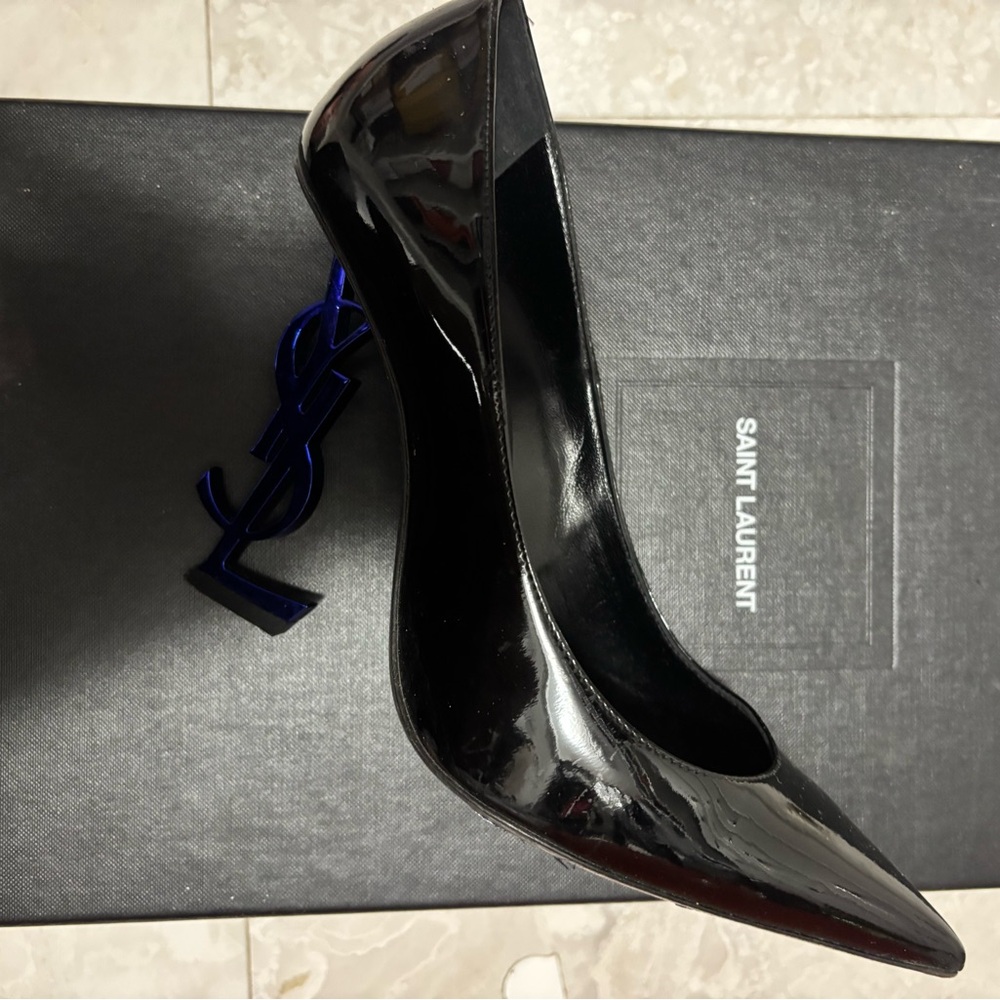 Saint Laurent Black Patent Leather Pumps with Blue YSL Logo Heel - Picture 3 of 8